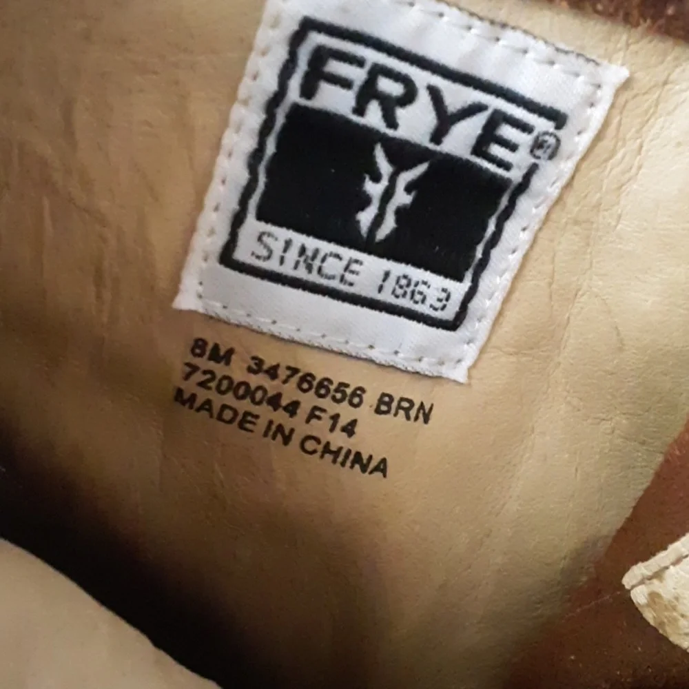 New FRYE BOOTS - Picture 12 of 13